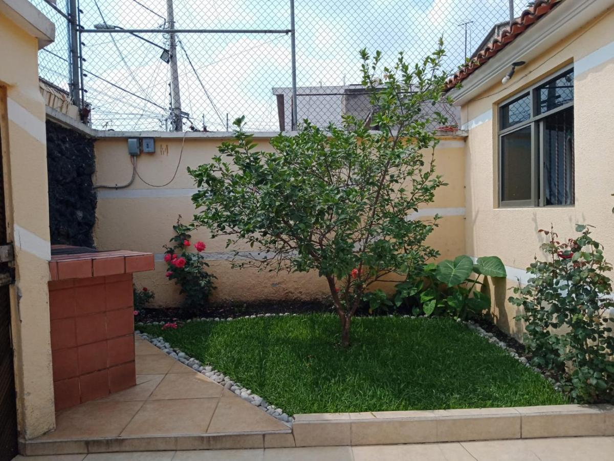 Ejido Xoco Guest house Mexico City